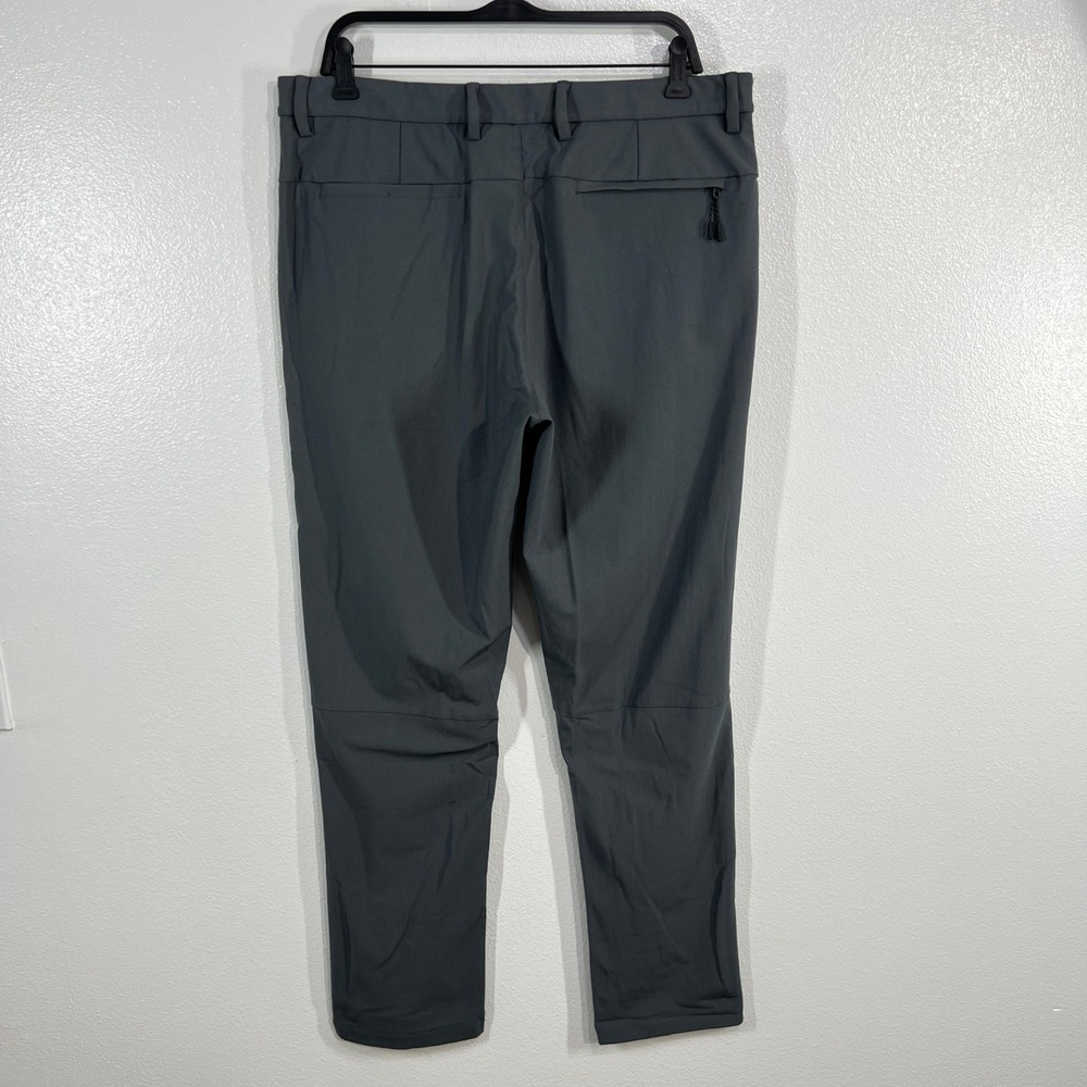 Chaps Golf Pants Men's 34x32 Gray Tech Performance Lightweight Stretch Trousers - Picture 3 of 9